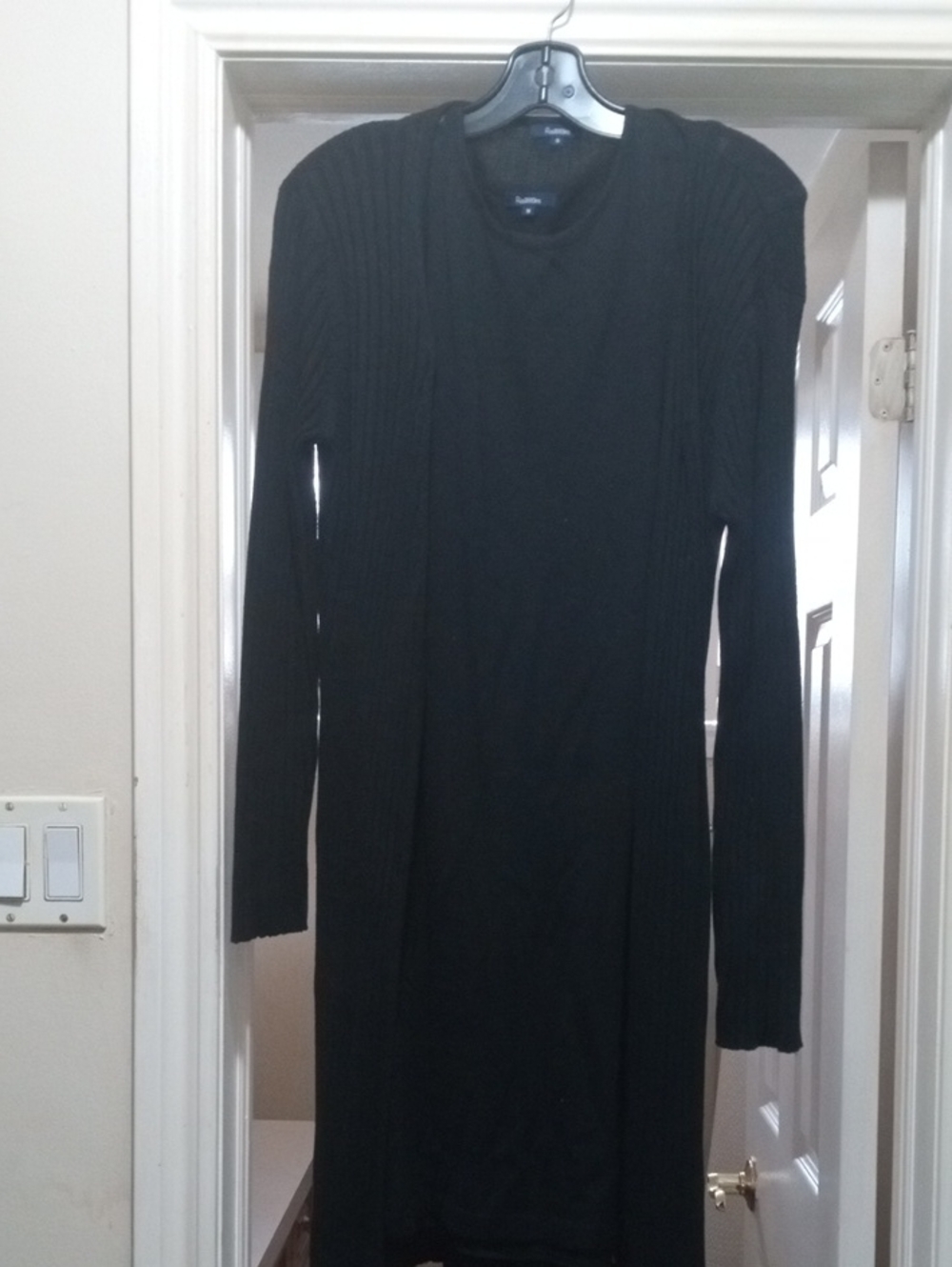 $5>>Reitmans Black Long Sleeve Ribbed Cardigan & Sleeve Less Knit Dress